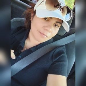 Meet your Posher, Eloisa